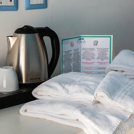 ホテル Pina Ristorante Isola del Gran Sasso dʼItalia