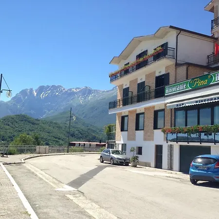 Hotel Pina Ristorante *