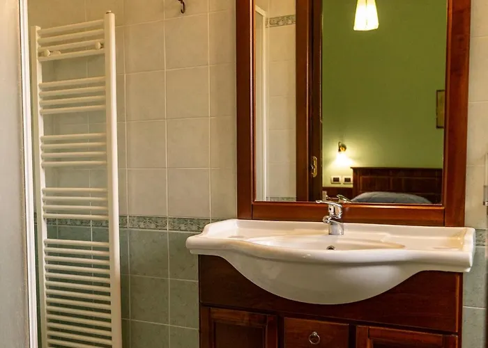 皮纳餐厅酒店 Isola del Gran Sasso dʼItalia