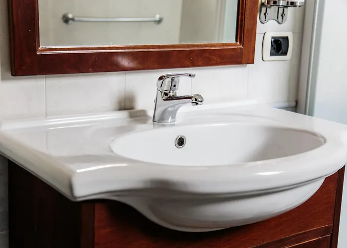 皮纳餐厅酒店 酒店 Isola del Gran Sasso dʼItalia